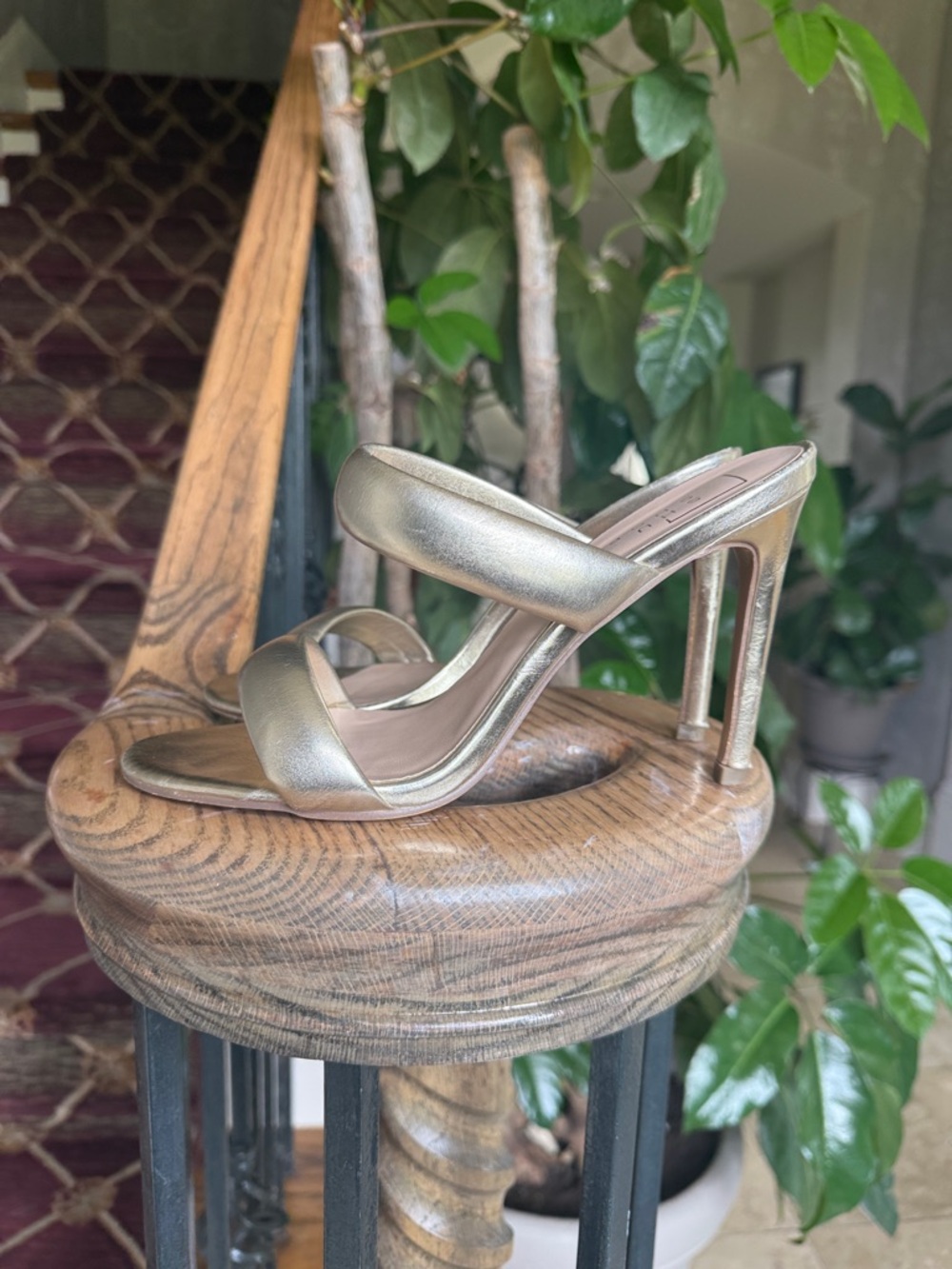 SHU SHOP ladies, gold, heeled, sandals, excellent condition, size 8 - Picture 2 of 9